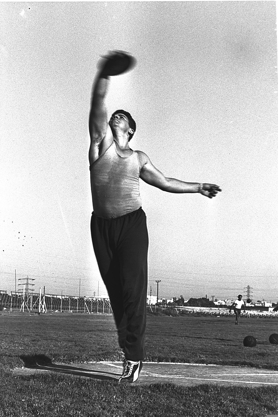 Gideon Ariel