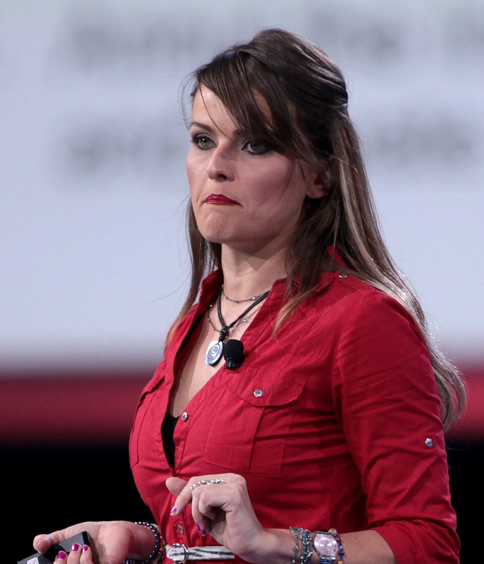 Gloria Marina Salvador