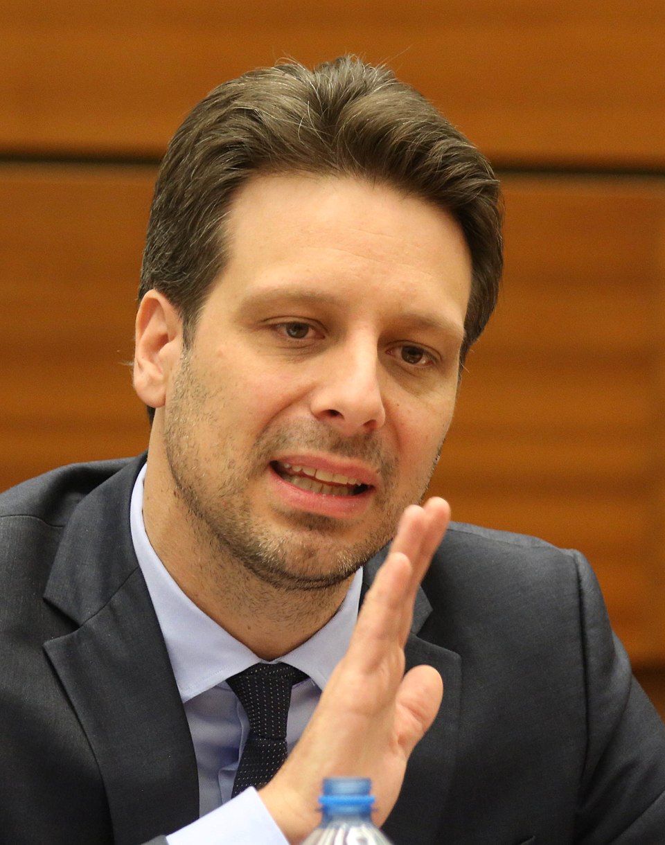 Guillaume Long