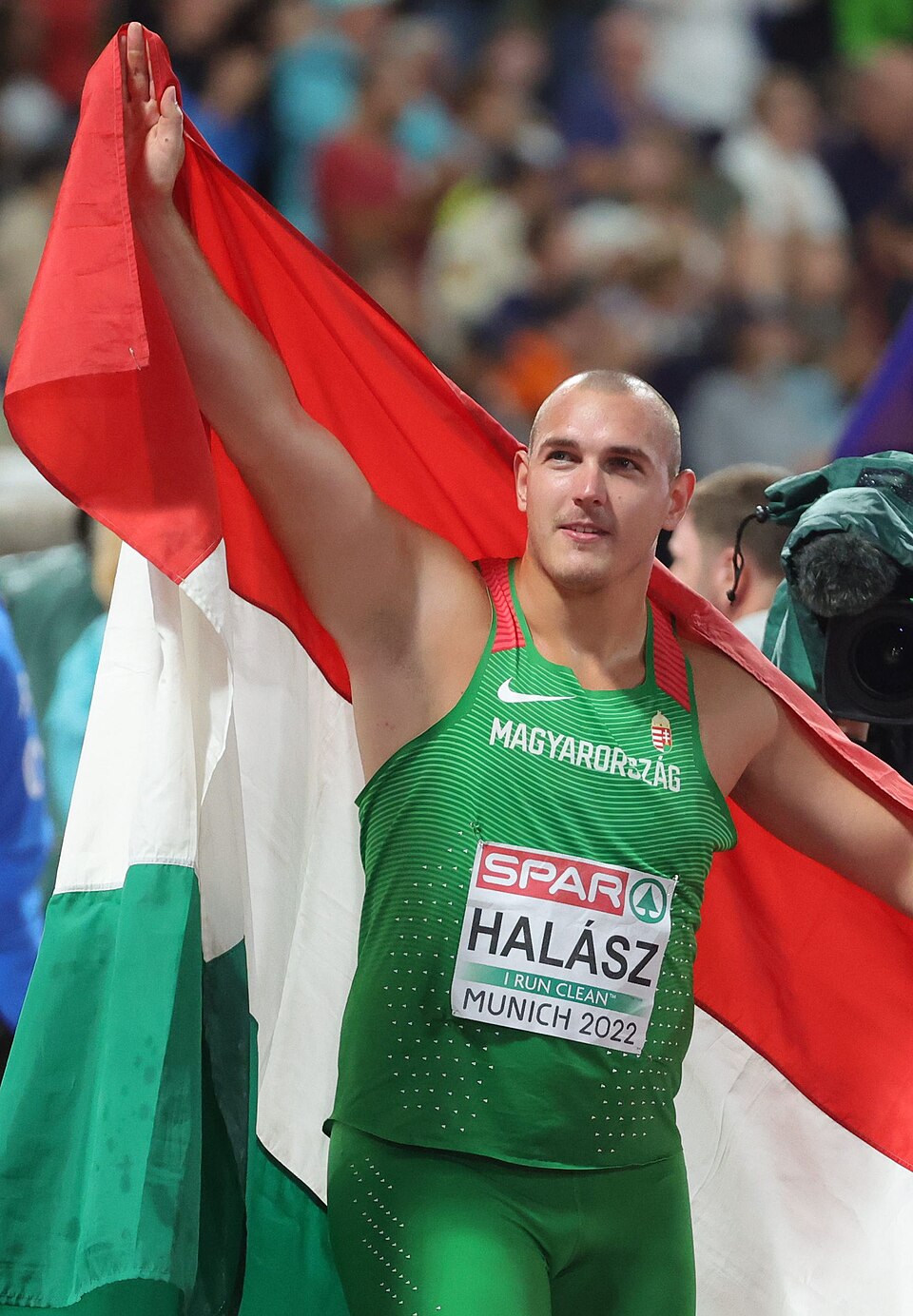 Halász Bence