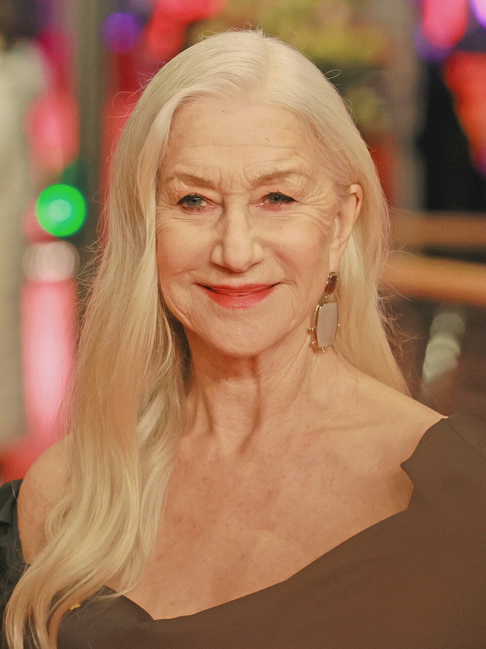 Helen Miren