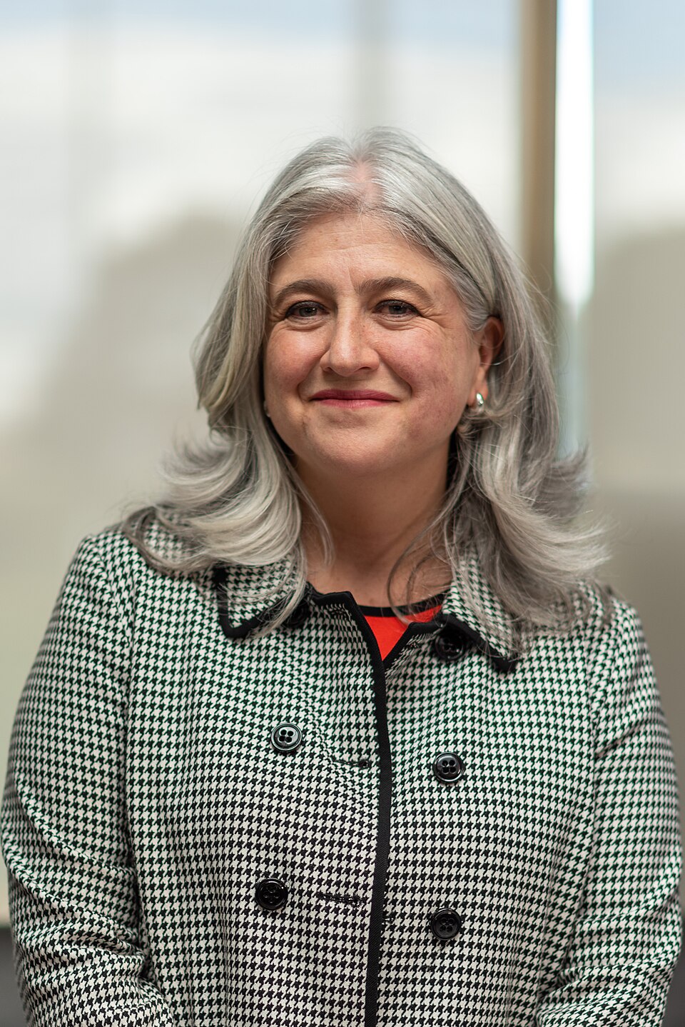 Helga Velasco