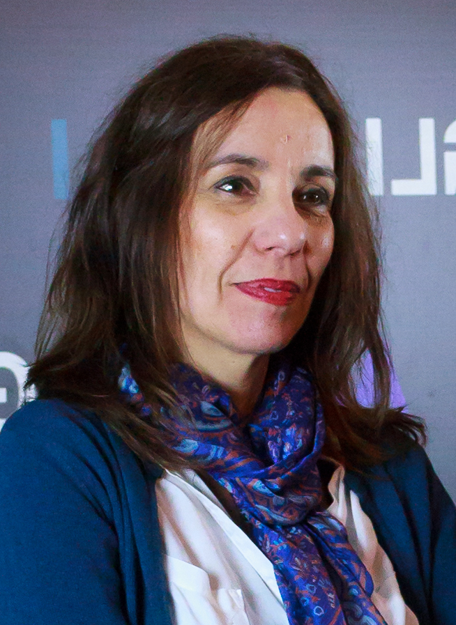 Heloísa Apolónia