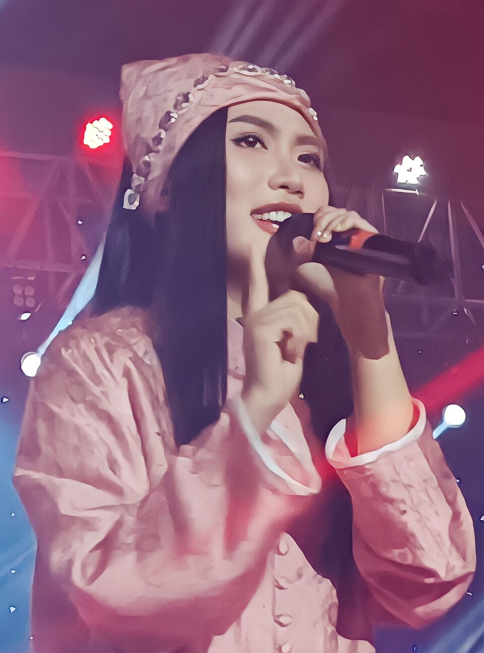 Hoài Phương