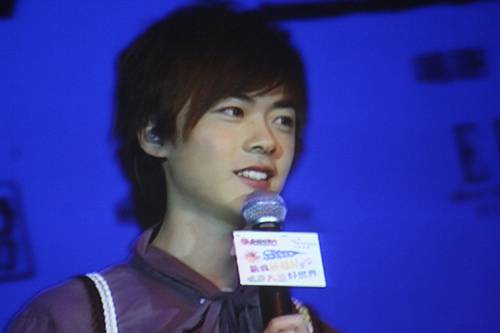 Hong Zhuoli