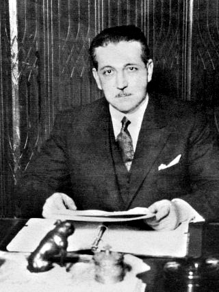 Horacio Cassinelli Muñoz