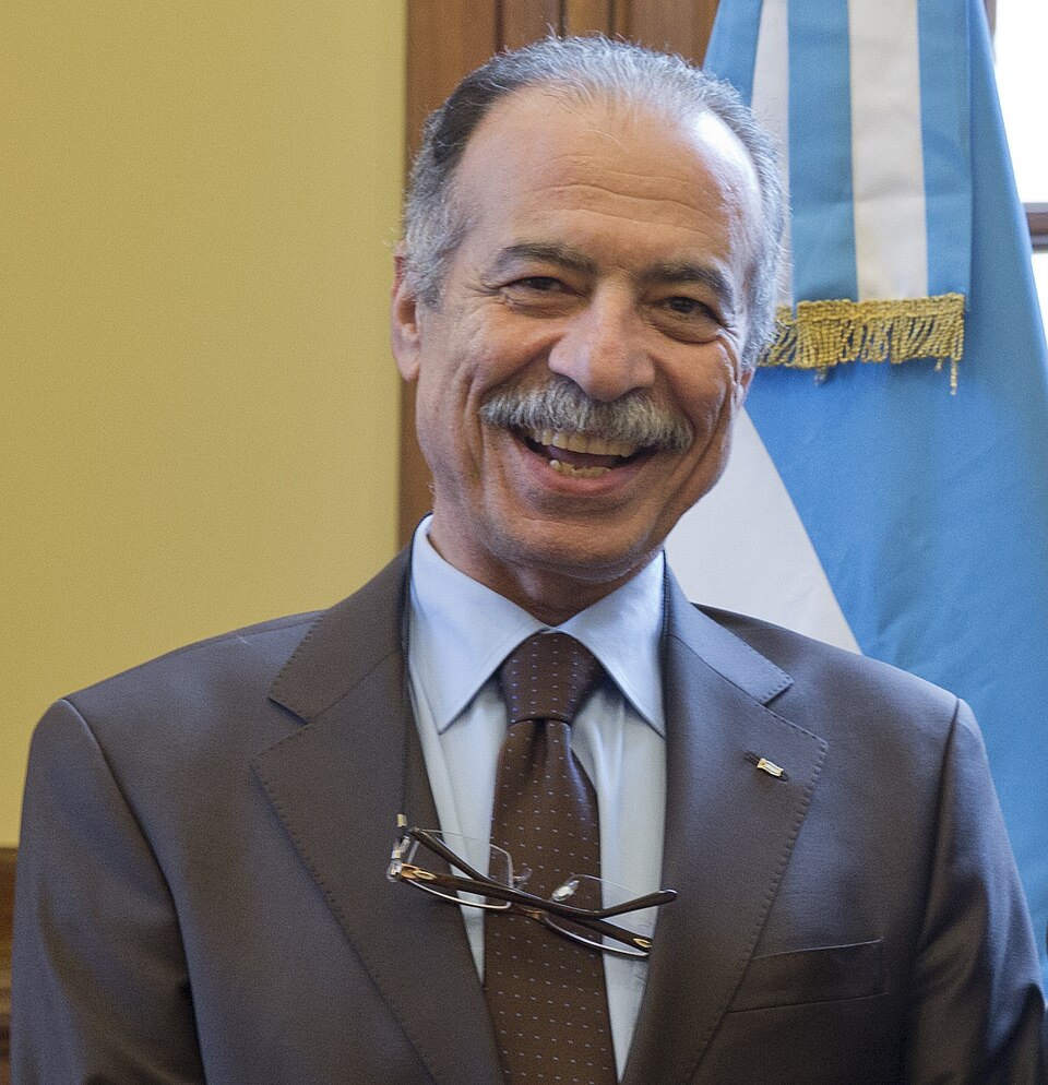 Husni Abdel Wahed