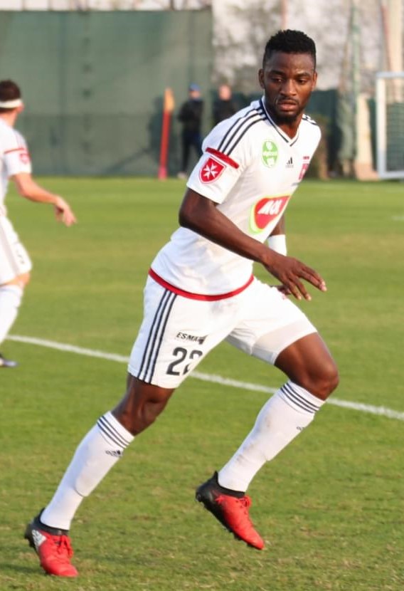 Ianique dos Santos Tavares