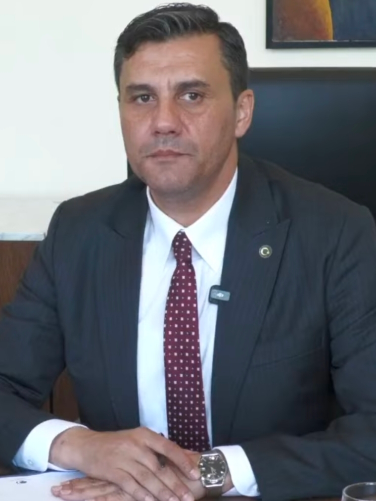 İlksen Özalper