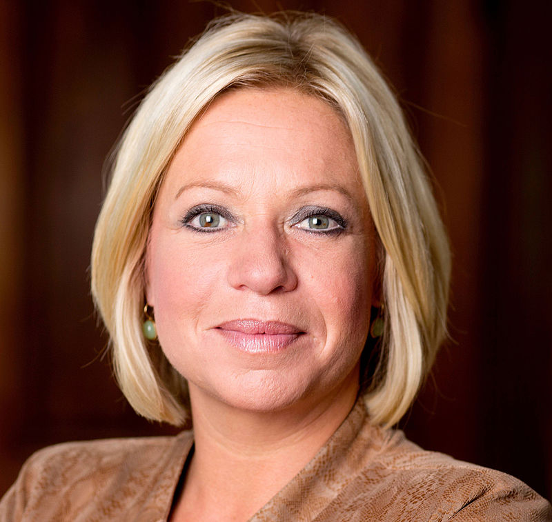 Janine Hennis-Plasschaert