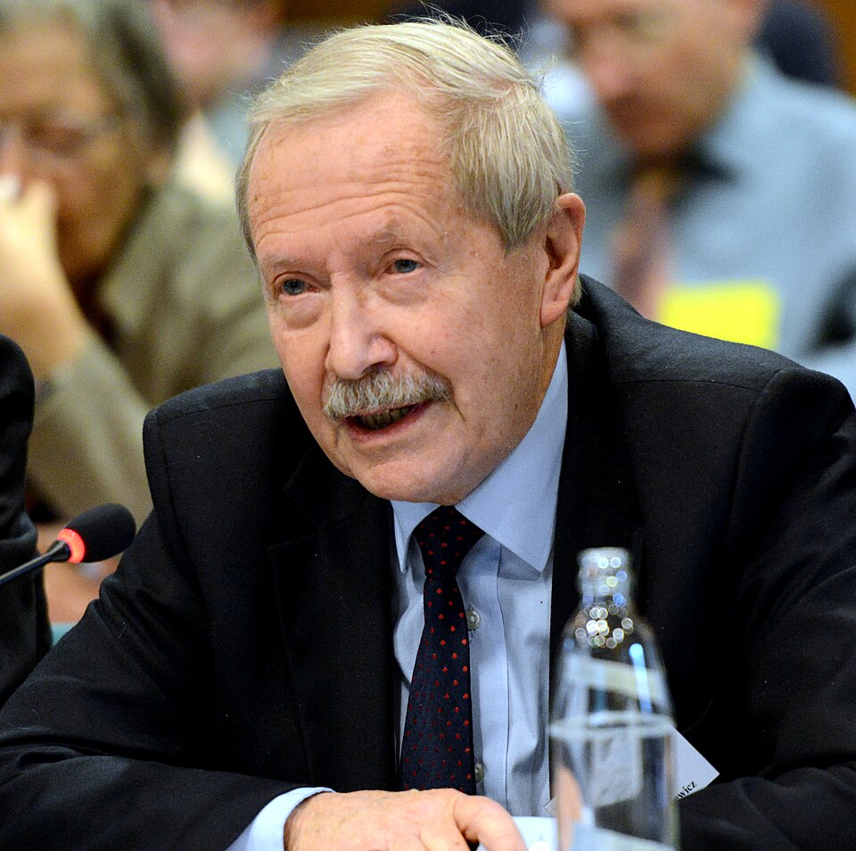 Janusz Onyszkiewicz