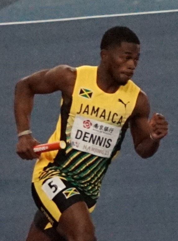 Jasauna Dennis