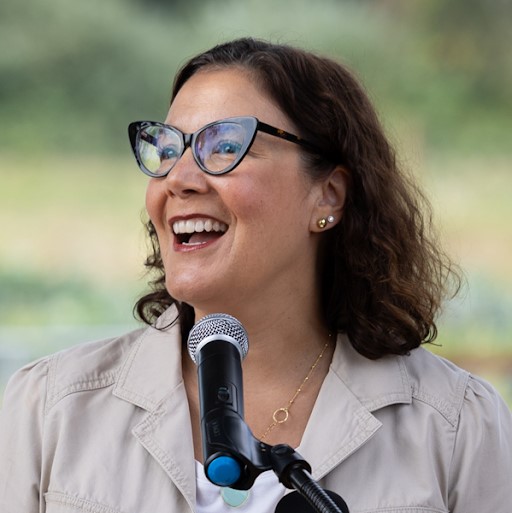 Jessica Vega Pederson