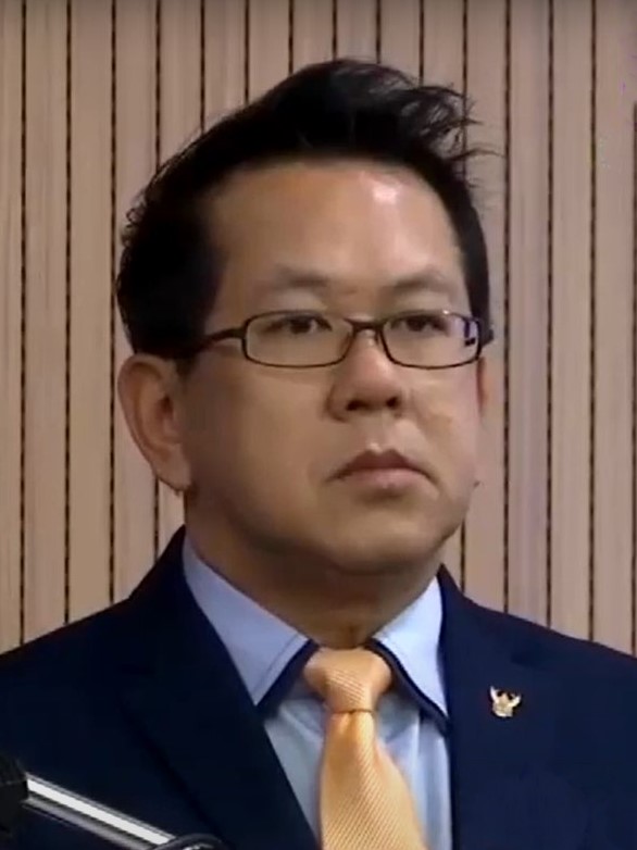 Jirayu Huangsab