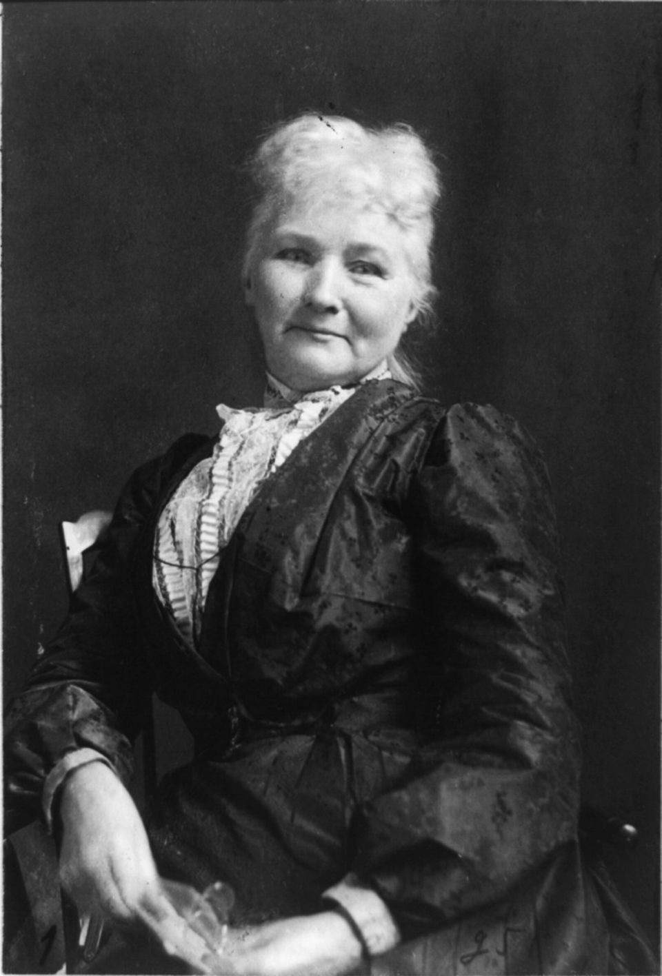 Jones' mother