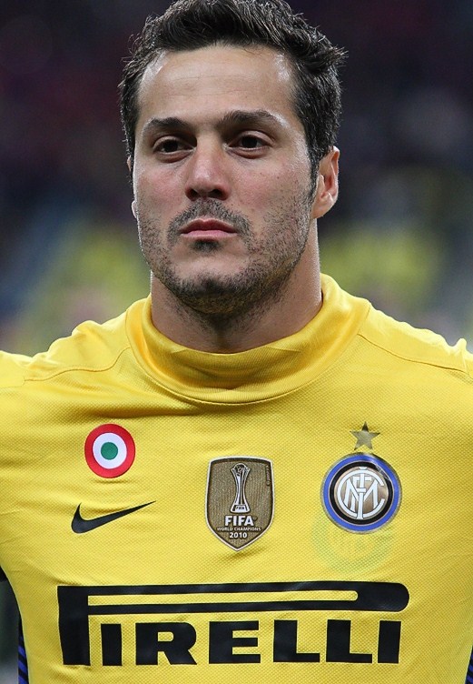 Julio César V. P.