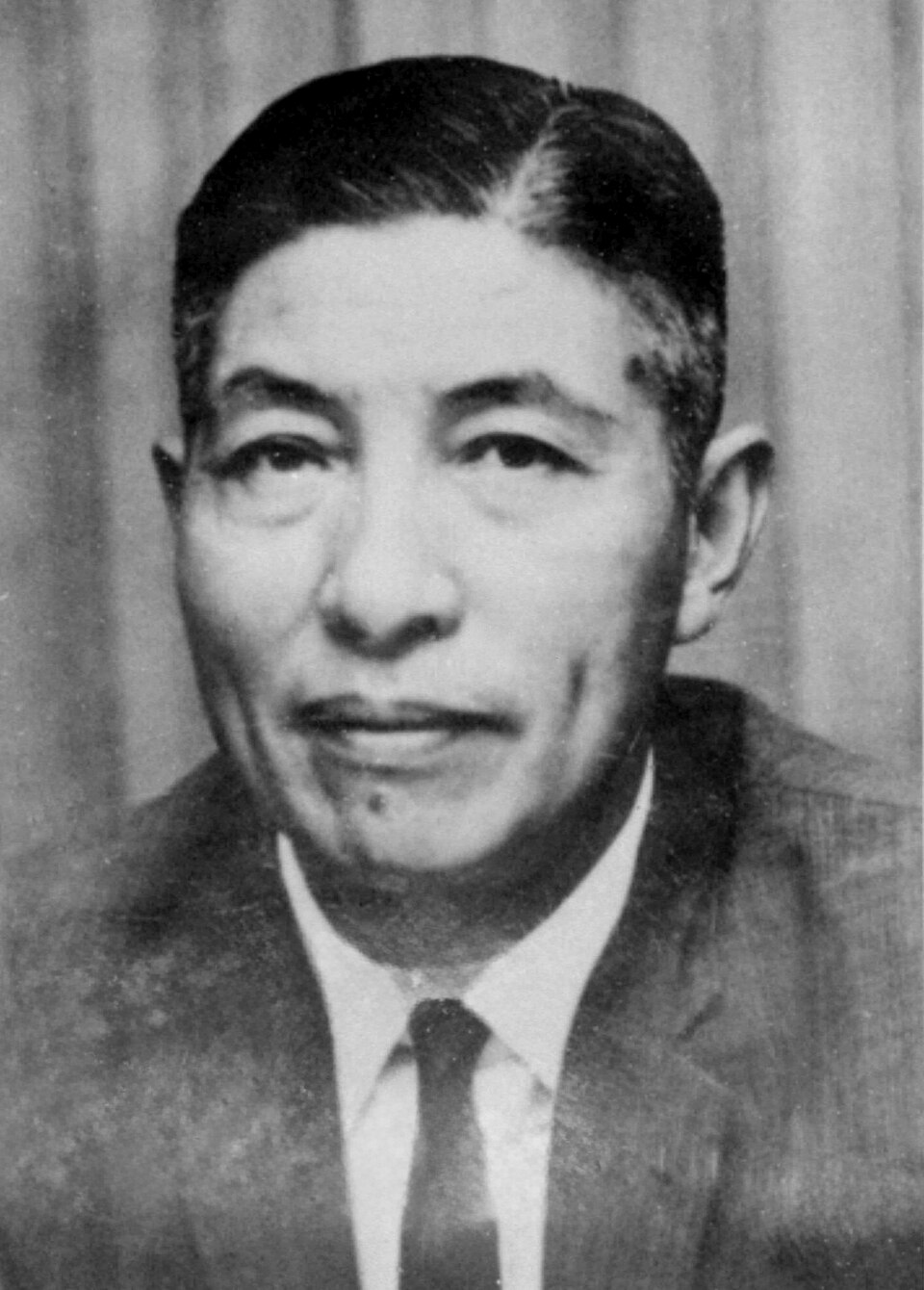 K. T. Li