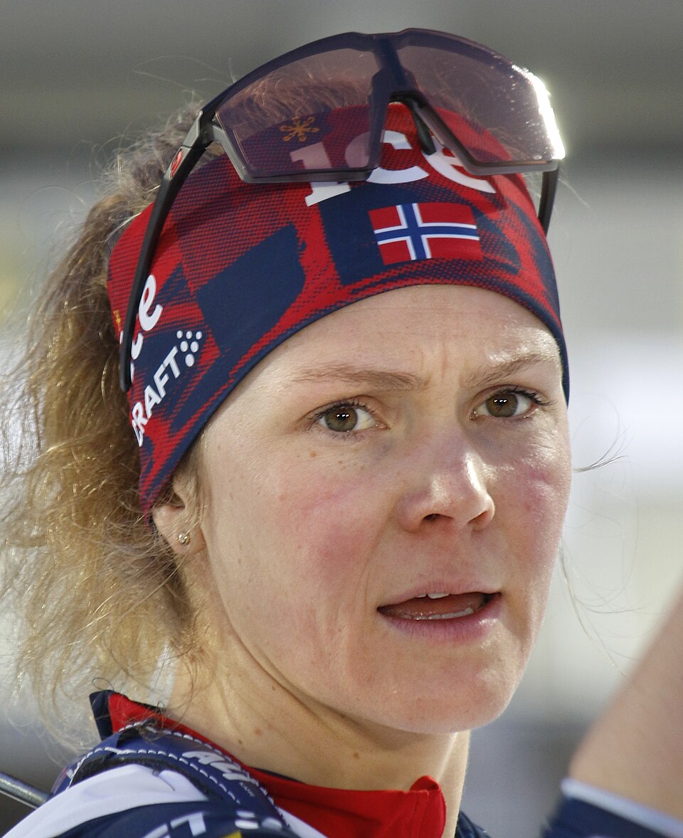 Karoline Offigstad Knotten