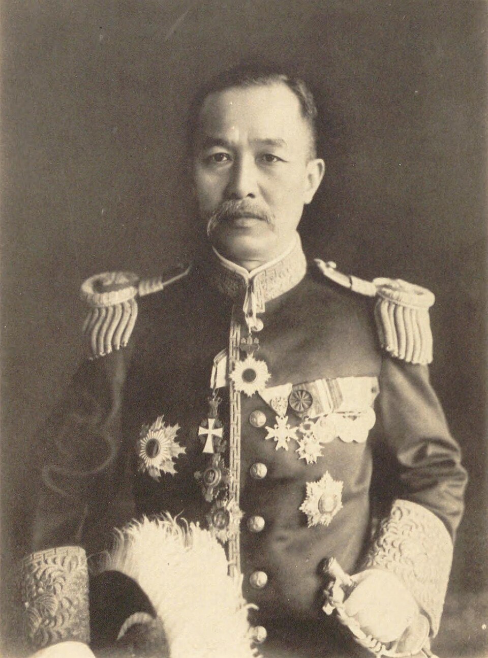 Kenjiro Den