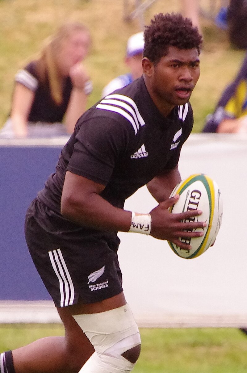 Kini Naholo