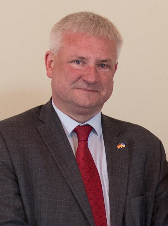 Knut Abraham