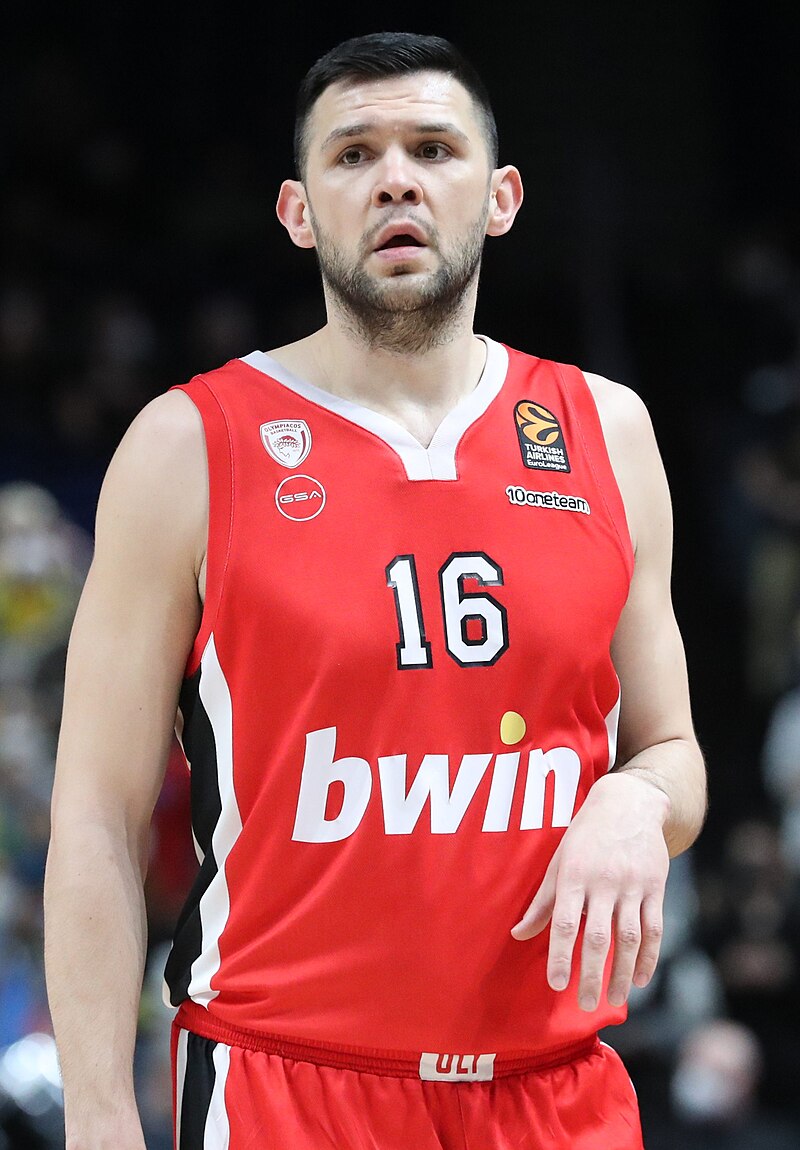 Kostas Papanikolaou