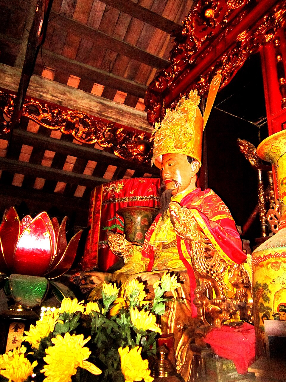 Lăng Đức Quyền