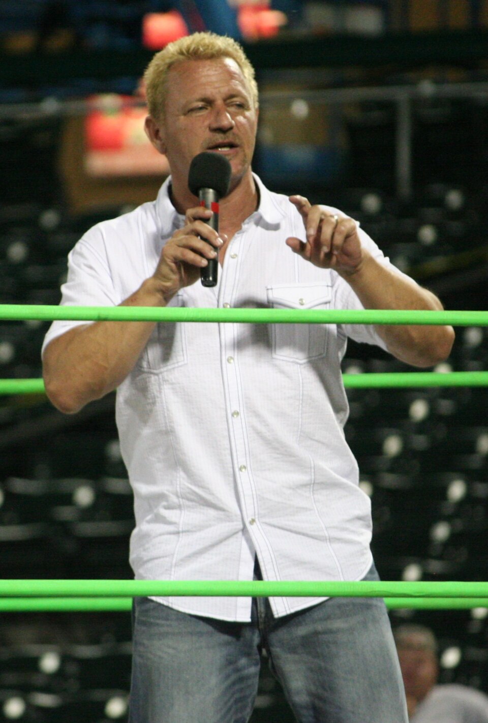Larry Jarrett