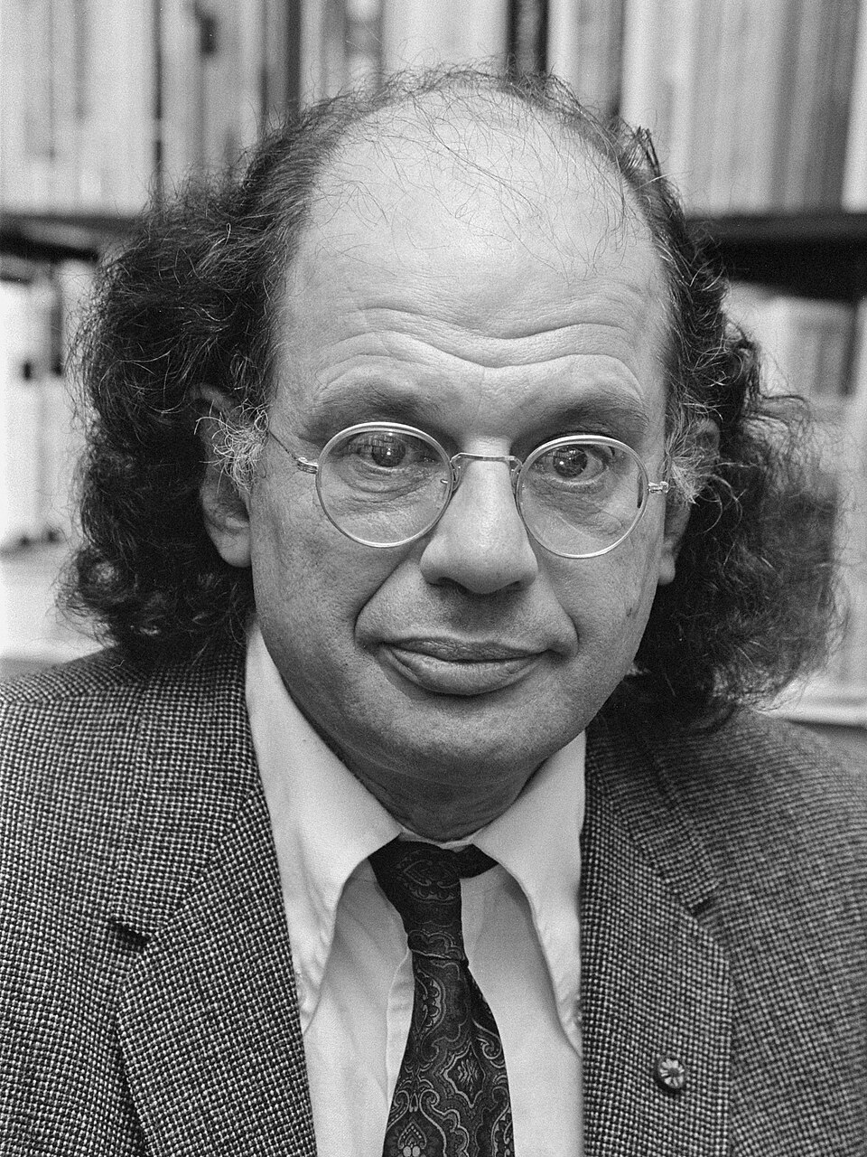 Laura Ginsberg