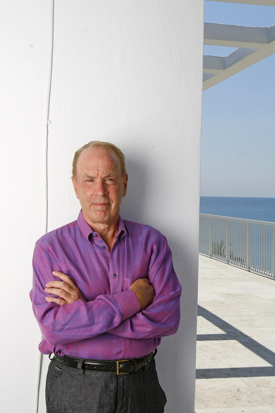 Laurence Leamer