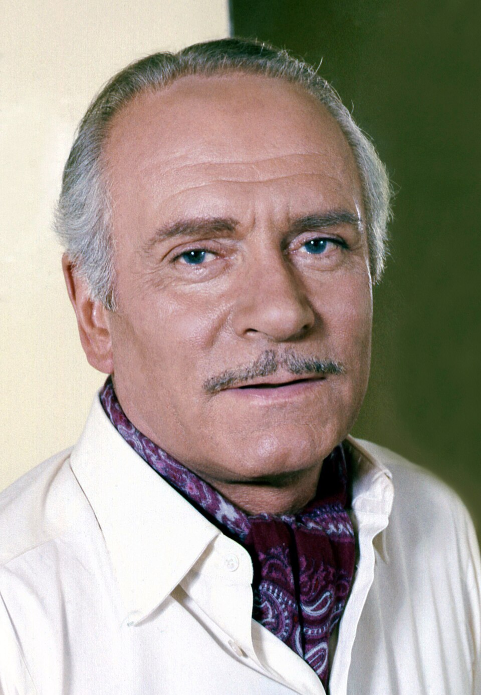 Lawrence Olivier