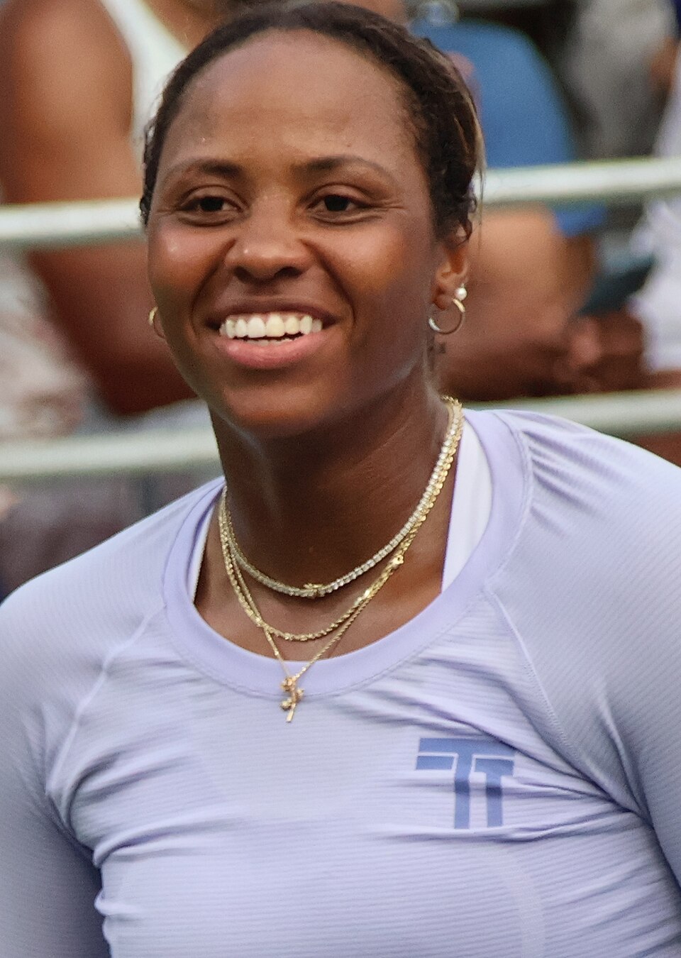 Lesley Sampson