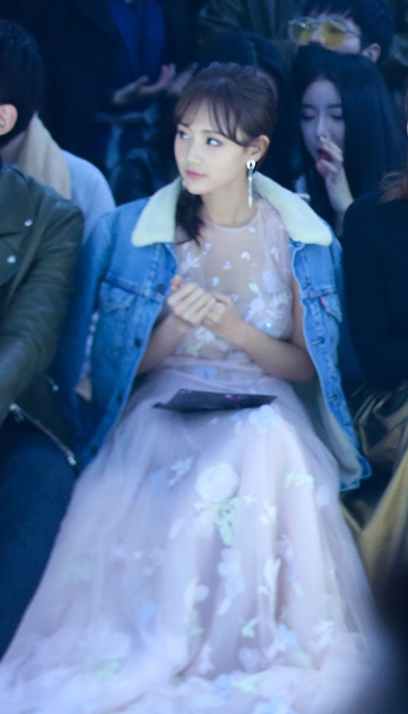 Li Yi
