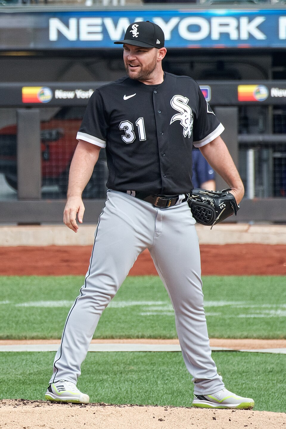 Liam Hendriks