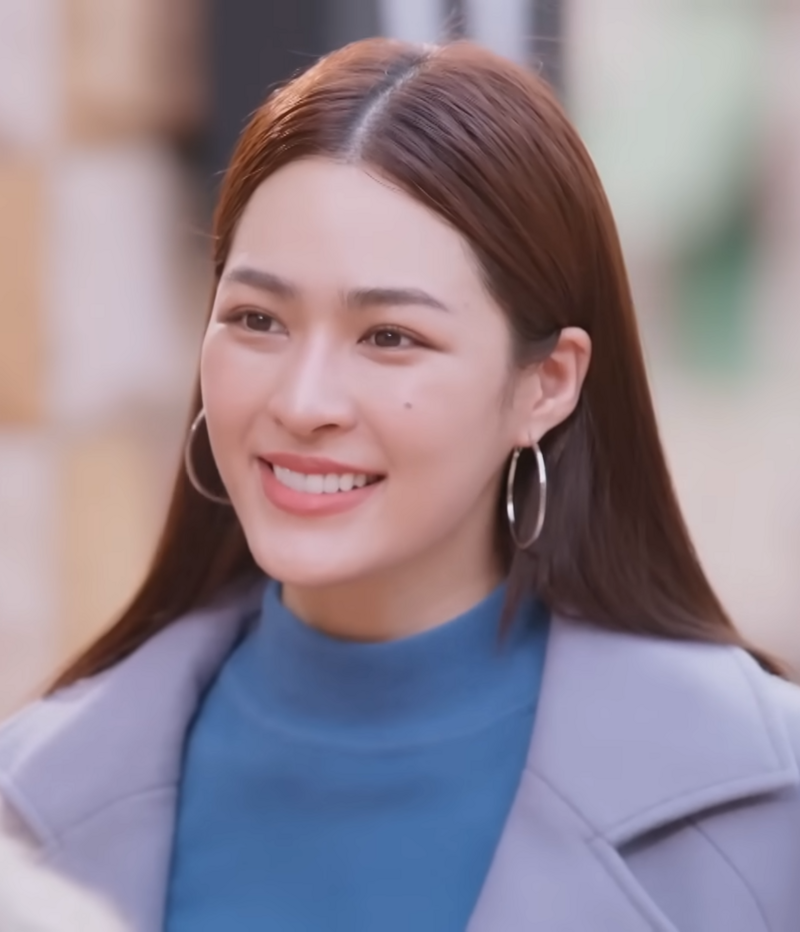 Lingling Kong