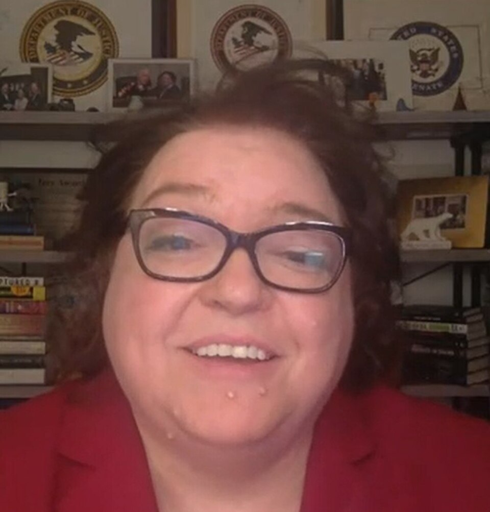 Lisa Graves