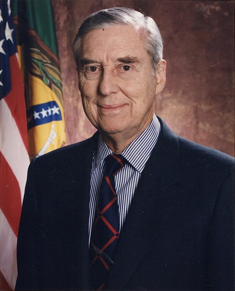 Lloyd Benson