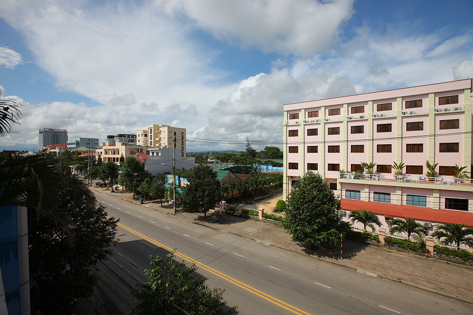 Long Quang