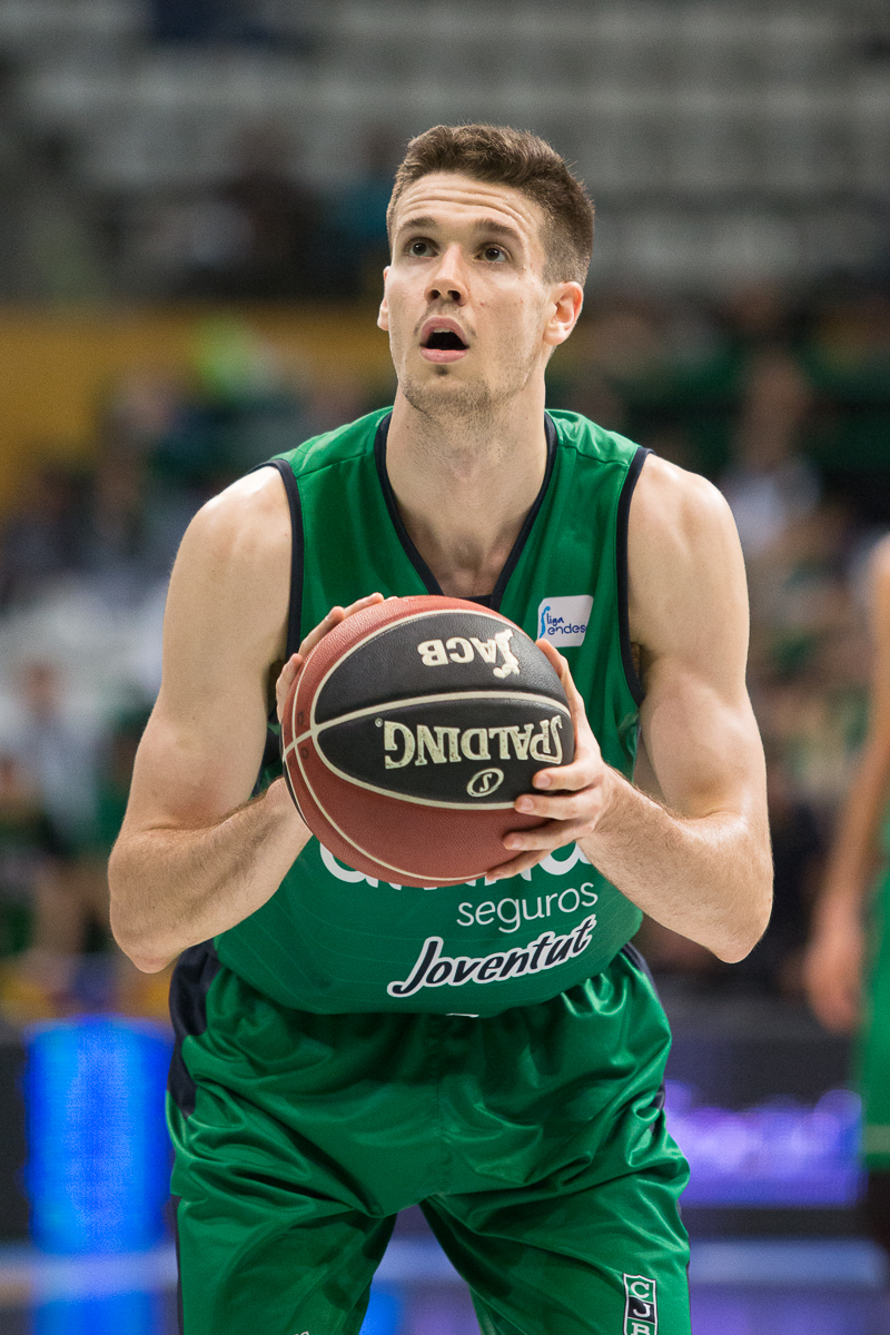 Lopez-Arostegui