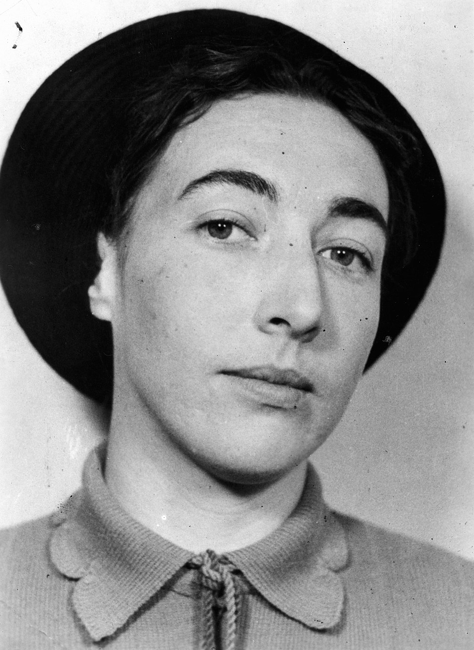 Lorna Tennant