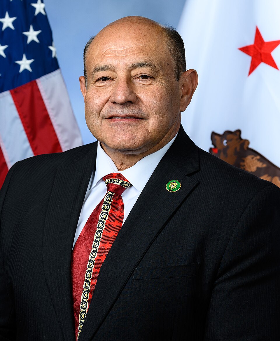 Lou Correa