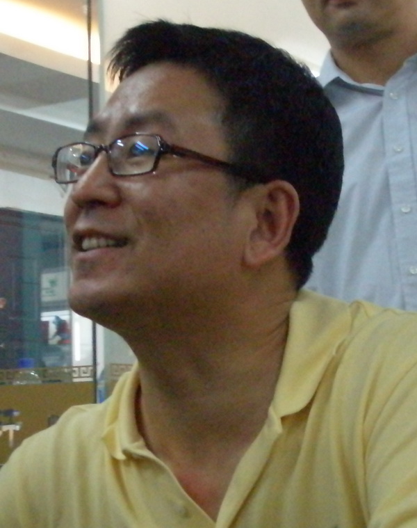 Lü Yansong