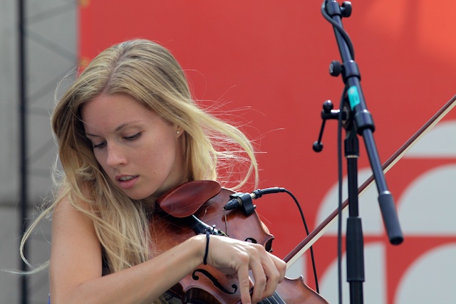 Lucinda Starr