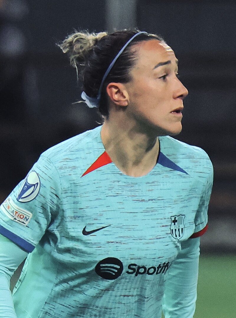 Lucy Bronze