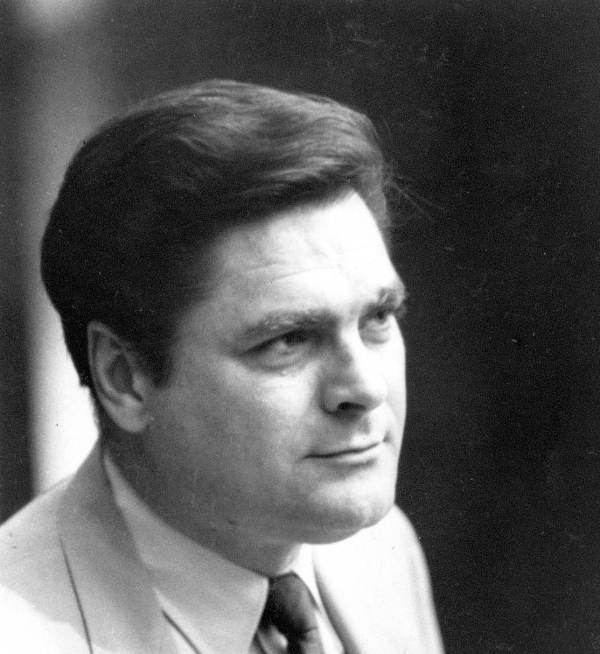 Luis C.