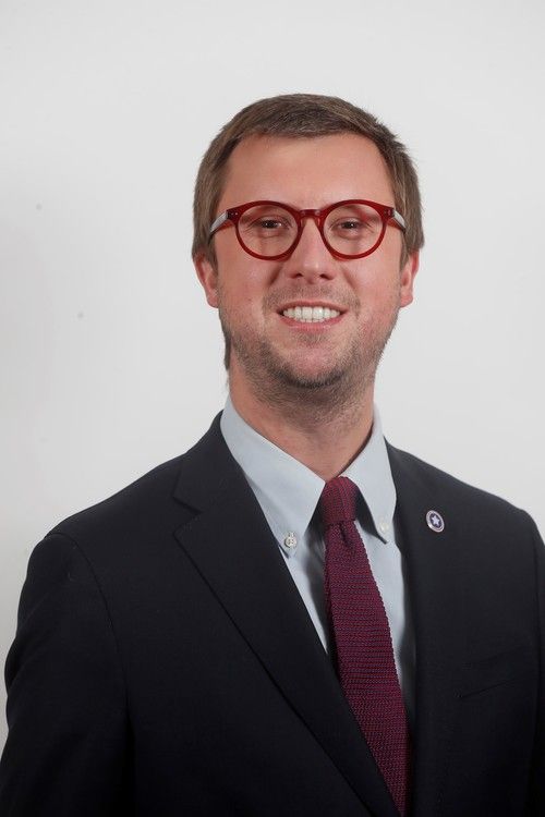 Luis Cariola