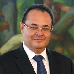 Luis Carranza