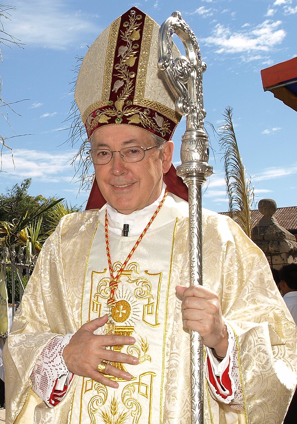 Luis Cipriani