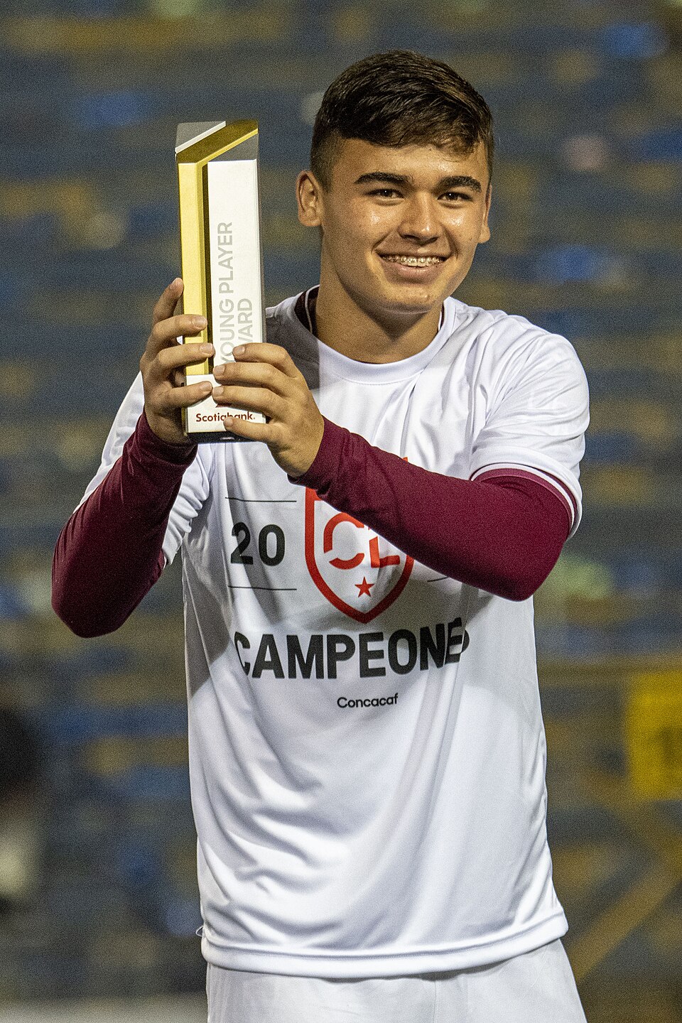 Luis Ugalde