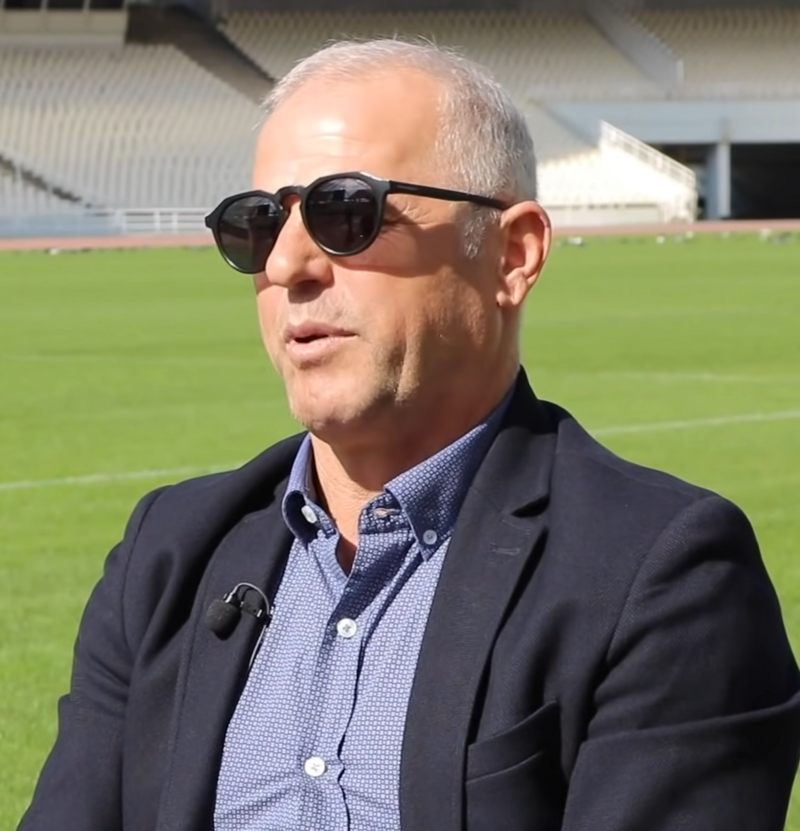 M. Apostolakis